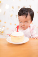 1歳の誕生日のお祝いとバースデーケーキ