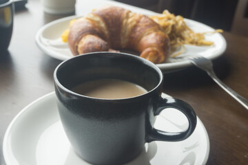 コーヒー　朝食	

