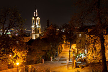 Fototapeta na wymiar Wieża katedralna oraz panorama miasta Przemyśl w Polsce