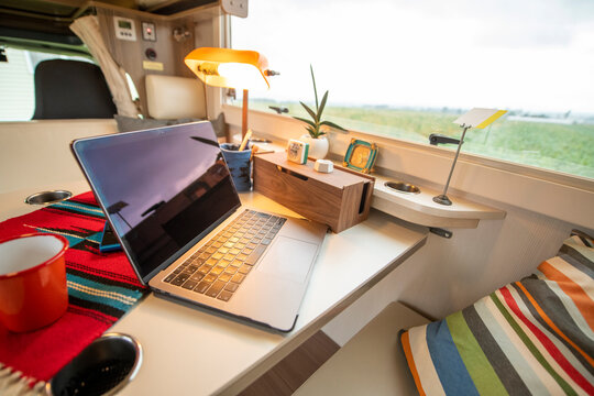 Movable Office as New Normal Work Style