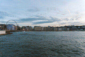 Fototapeta premium view of the city from the sea
