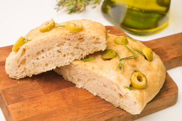ROSEMARY FOCACCIA BREAD close up