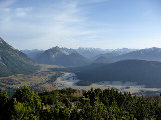 Fototapeta na wymiar Mountain hiking tour to mountain Hohe Munde in Tyrol, Austria