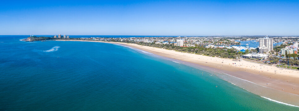 Mooloolaba Scene 08