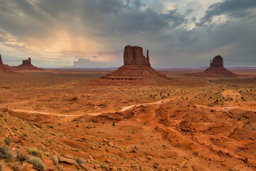 Fototapeta na wymiar Monument valley dramatic landscape. Colorado Plateau on the Arizona Utah border in the United States.