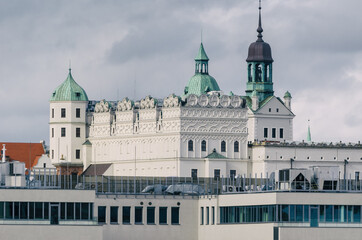 CASTLE - A historic mansion dominating the city © Wojciech Wrzesień
