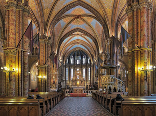 Fototapeta na wymiar Interior of Matthias Church in Buda's Castle District of Budapest, Hungary