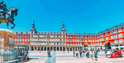  Plaza Mayor (English- Main Square) with tourists and people,  w © BRIAN_KINNEY