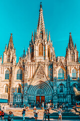 Fototapeta premium BARCELONA, SPAIN - SEPT 02, 2014: Beautiful view landscape of Gothic Quarter in the heart of Barcelona.The most popular city in the Mediterranean resort in Spain. 