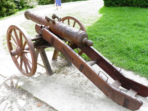 Zesp&oacute;ł Pałacowo Parkowy Krasiczyn Zamek Park
