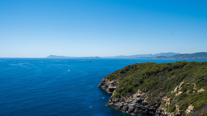 Fototapeta na wymiar View on the Golfe of Saint Tropez, and its blue sea
