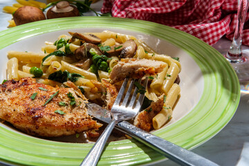 Italian Chicken Penne Alfredo