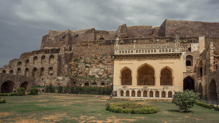 Obraz premium Golkonda is an ancient Indian fortress in the city of Hyderabad in the state of Telangana