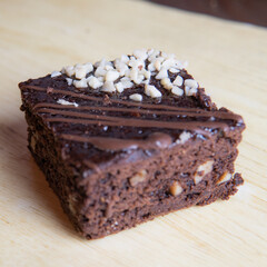 .square chocolate cake slice