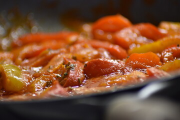 close-up of pan-fried pepper sauce