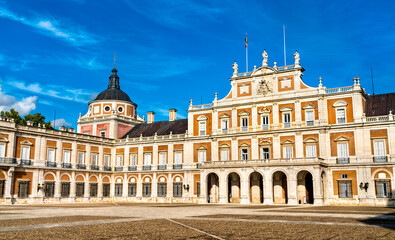 Obraz premium The Royal Palace of Aranjuez, a former Spanish royal residence