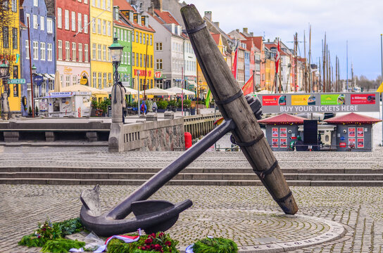 The Memorial Anchor located at the base of the Nyhavn canal, adjacent to Kongens Nytorv, is a maritime memorial in Copenhagen, Denmark