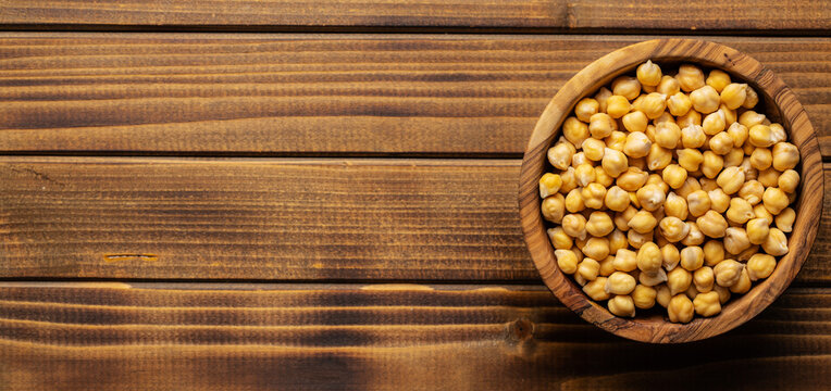 Healthy cooked chickpeas. Tasty superfood.