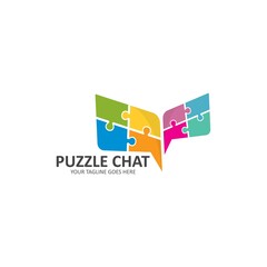 Fototapeta premium Puzzle chat logo vector icon illustration