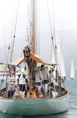 Obraz premium SHIP LEAVING THE HARBOR