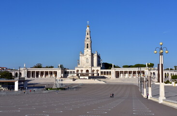 Sanktuarium Matki Bożej Fatimskiej w Portugalii. Ośrodek pielgrzymkowy w miejscu objawień Matki...