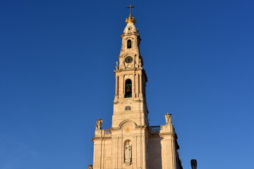 Sanktuarium Matki Bożej Fatimskiej w Portugalii. Ośrodek pielgrzymkowy w miejscu objawień Matki Bożej