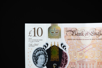 British Ten Pounds note hologram crown
