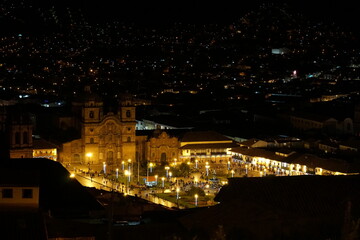 Fototapeta na wymiar peru, mountains, tourism, landscape, cusco, cuzco, city centre, historical centre, unesco heritage, colonial, night, lights, architecture 