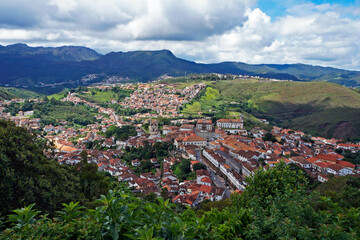 Fototapeta na wymiar Panoramic view of historical city of Ouro Preto, Brazil 