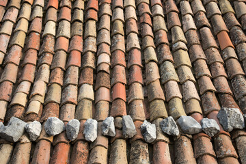 tetto con tegole