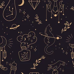 Lichtdoorlatende gordijnen Zwart goud Mystieke naadloze achtergrond. Silhouetten van heksendrankjes in flessen en katten. Planeten, ruimte en sterren. DoodlePattern ontwerp. Hand getekend. Esoterische symbolen en hekserij.