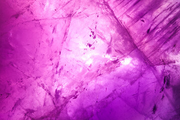 Amethyst macro detail extrem cloe-up pink and purple