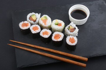 sushi maki