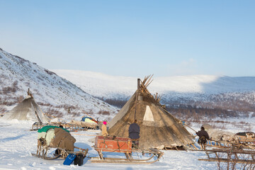Nenets reindeer herders choom on a winter