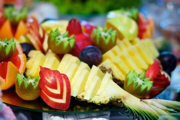 Fruit cutting