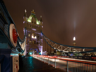 Obraz premium London Tower Bridge and the Shard with Holidays Lights