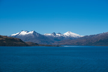 Obraz premium The southern coast of Chile presents a large number of fjords and fjord-like channels from the latitudes of Cape Horn