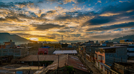 amanecer en el pueblo 