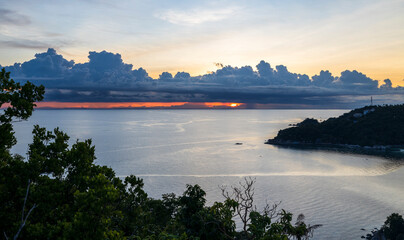 John-Suwan Viewpoint sunset over Ko Tao in the Gulf of Thailand