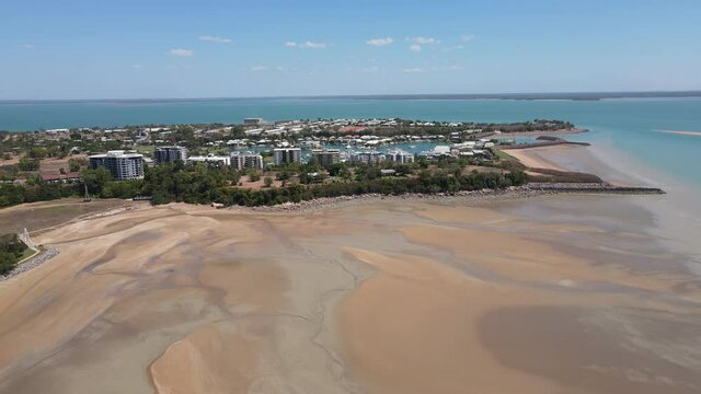 Moving drone shot of Mindil Beach and Darwin Skyline in Northern Territory