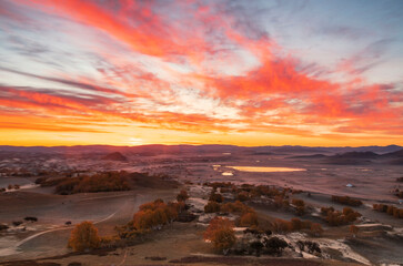 中国内蒙古乌兰布统草原秋季风光