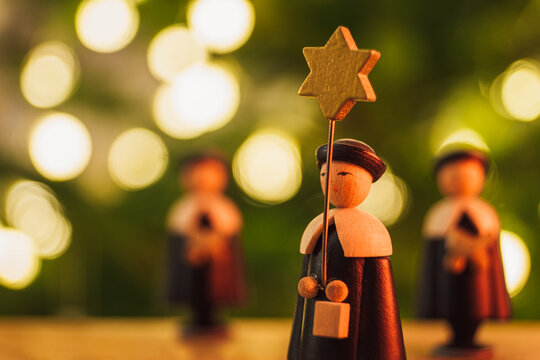 christmas star singers wooden figures closeup