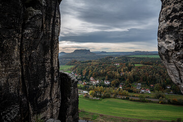 Blick von der Bastei auf den Lilienstein.