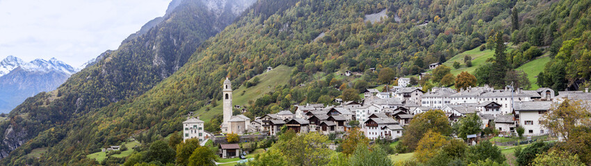 Fototapeta na wymiar Panoramic view of the Swiss mountain village Soglio, canton of the Grisons, Switzerland. It is credited as one of the most beautiful Swiss villages.