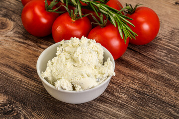 Soft cream cheese with herbs