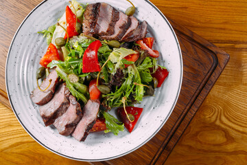 salad with beef and herbs