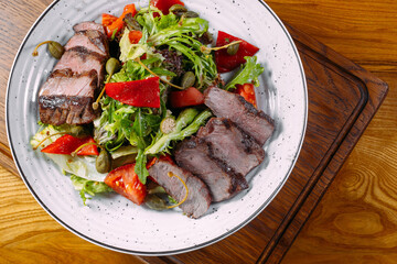 salad with beef and herbs