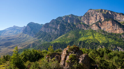 Fototapeta na wymiar landscape in the mountains, view of the mountains