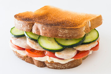 sandwich chicken with tomato and cucumber