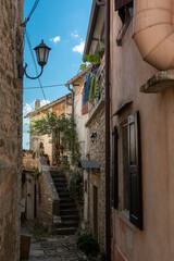 In der historischen Altstadt von Groznjan, Kroatien